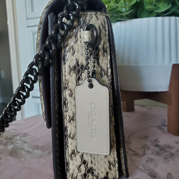 Coach Hutton Shoulder Bag Neutral Snakeskin - Picture 4 of 9